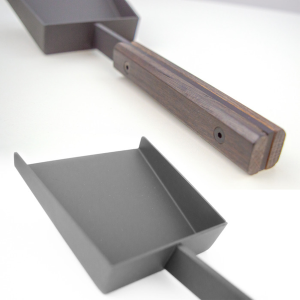 Камінна лопатка сталева SAVEN Shovel S black 30 см з деревʼяною ручкою SH/S/BL фото